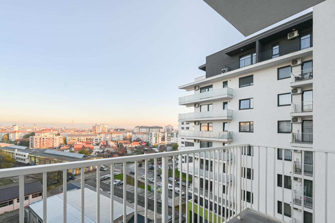 Km Flats Lägenhet Oradea Exteriör bild