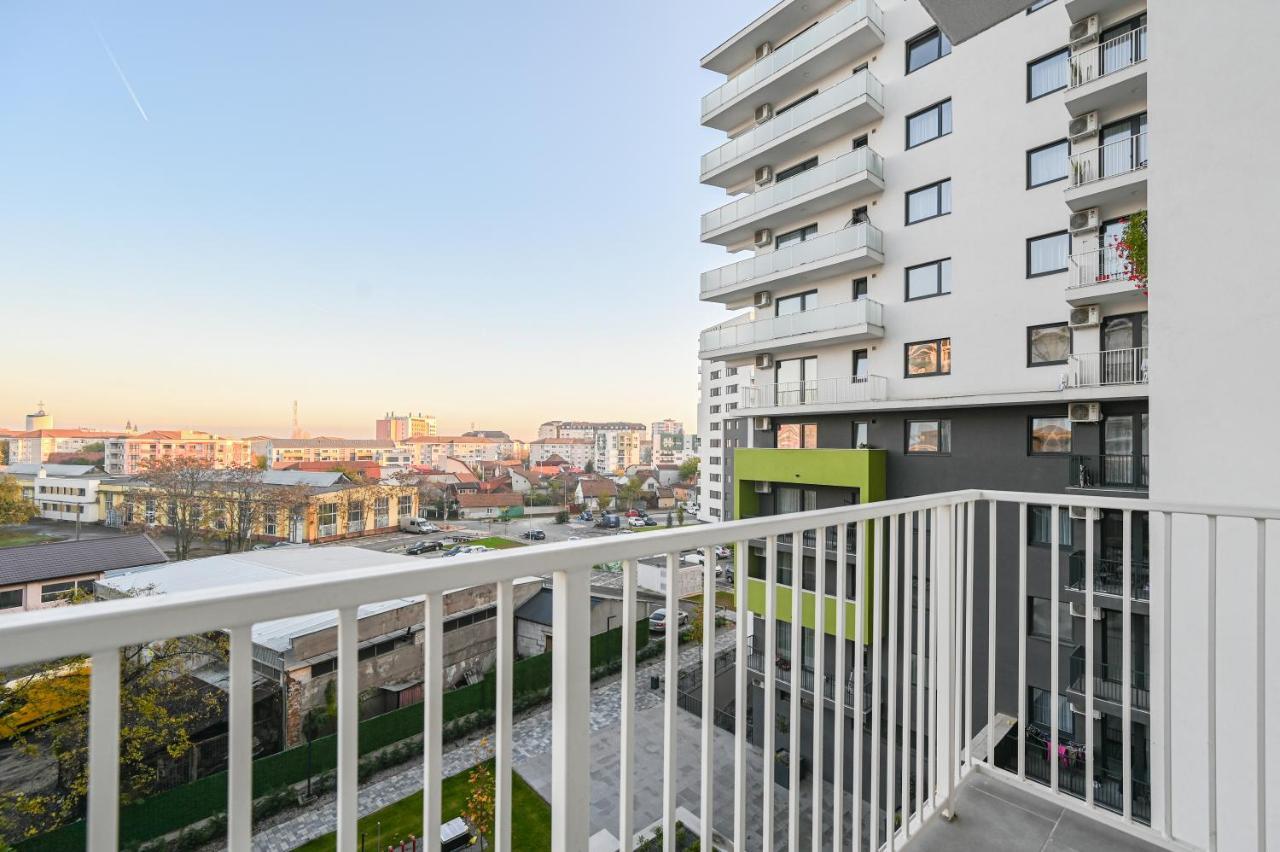 Km Flats Lägenhet Oradea Exteriör bild